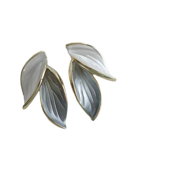 Blue and White with Gold Vintage Leaf Stud Earrings - Picture 2 of 7
